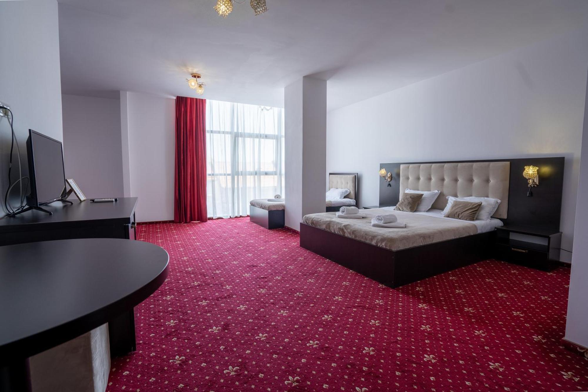 Hotel N Residence Тимишоара Екстериор снимка