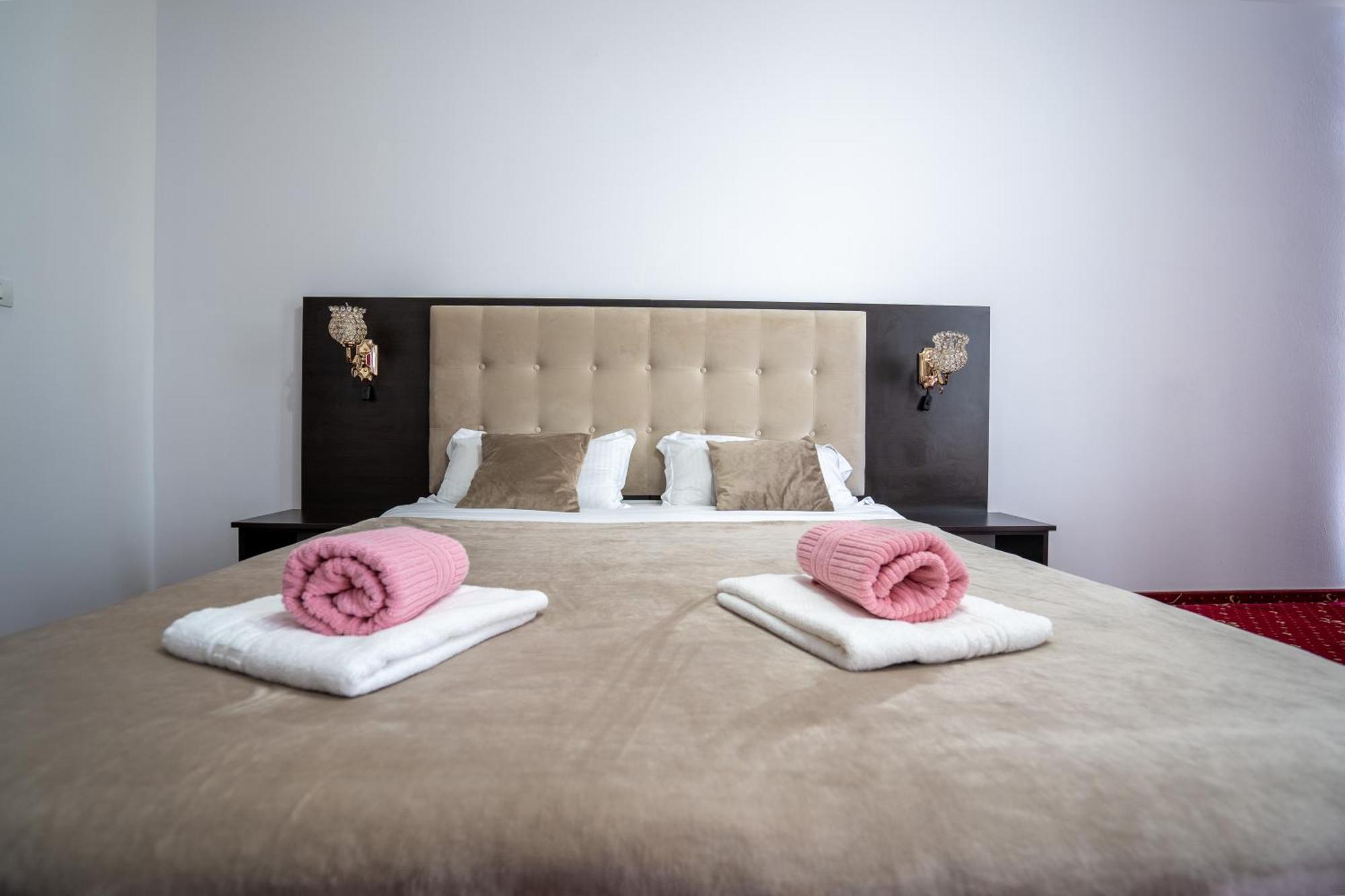 Hotel N Residence Тимишоара Екстериор снимка