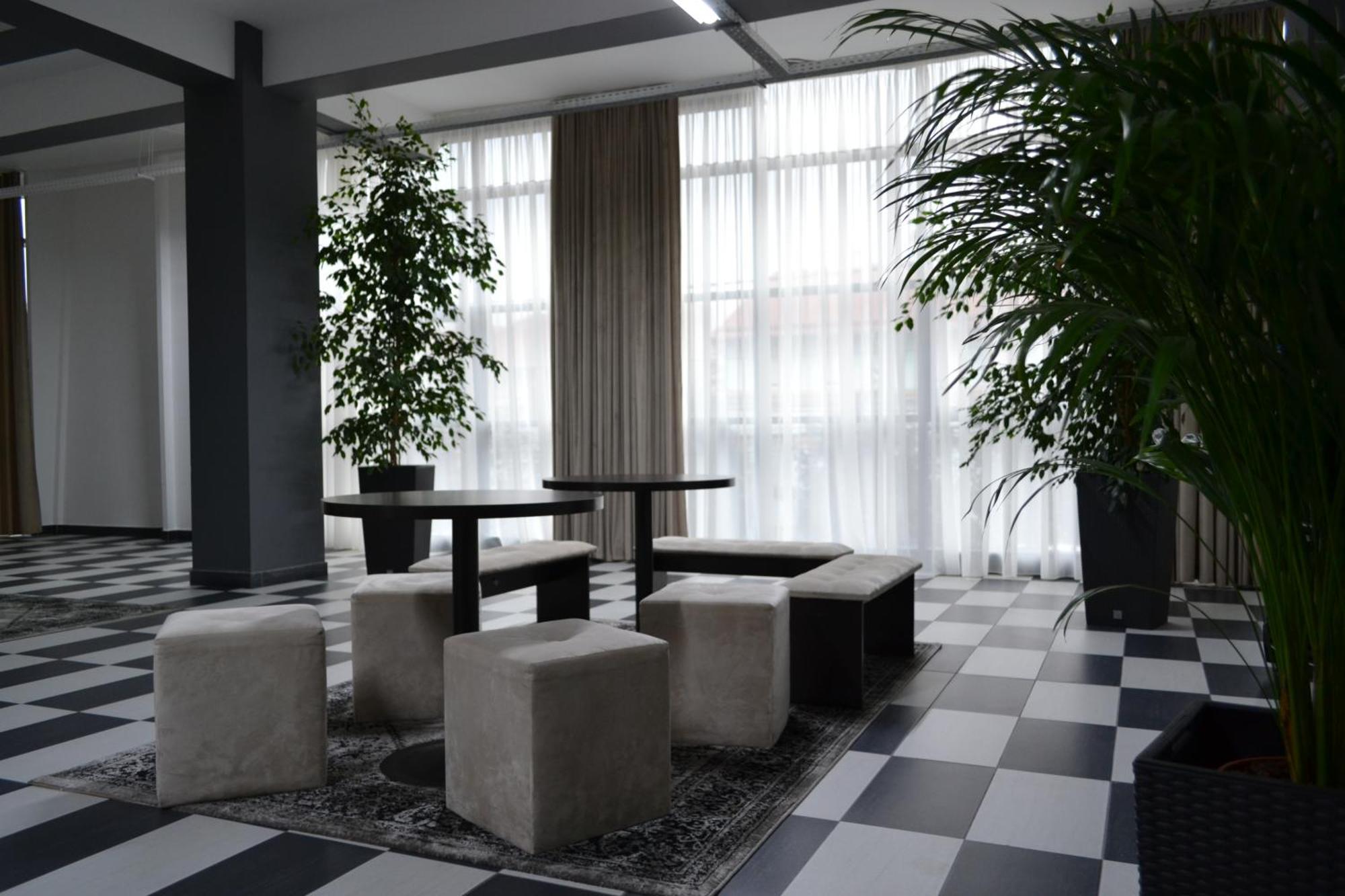Hotel N Residence Тимишоара Екстериор снимка